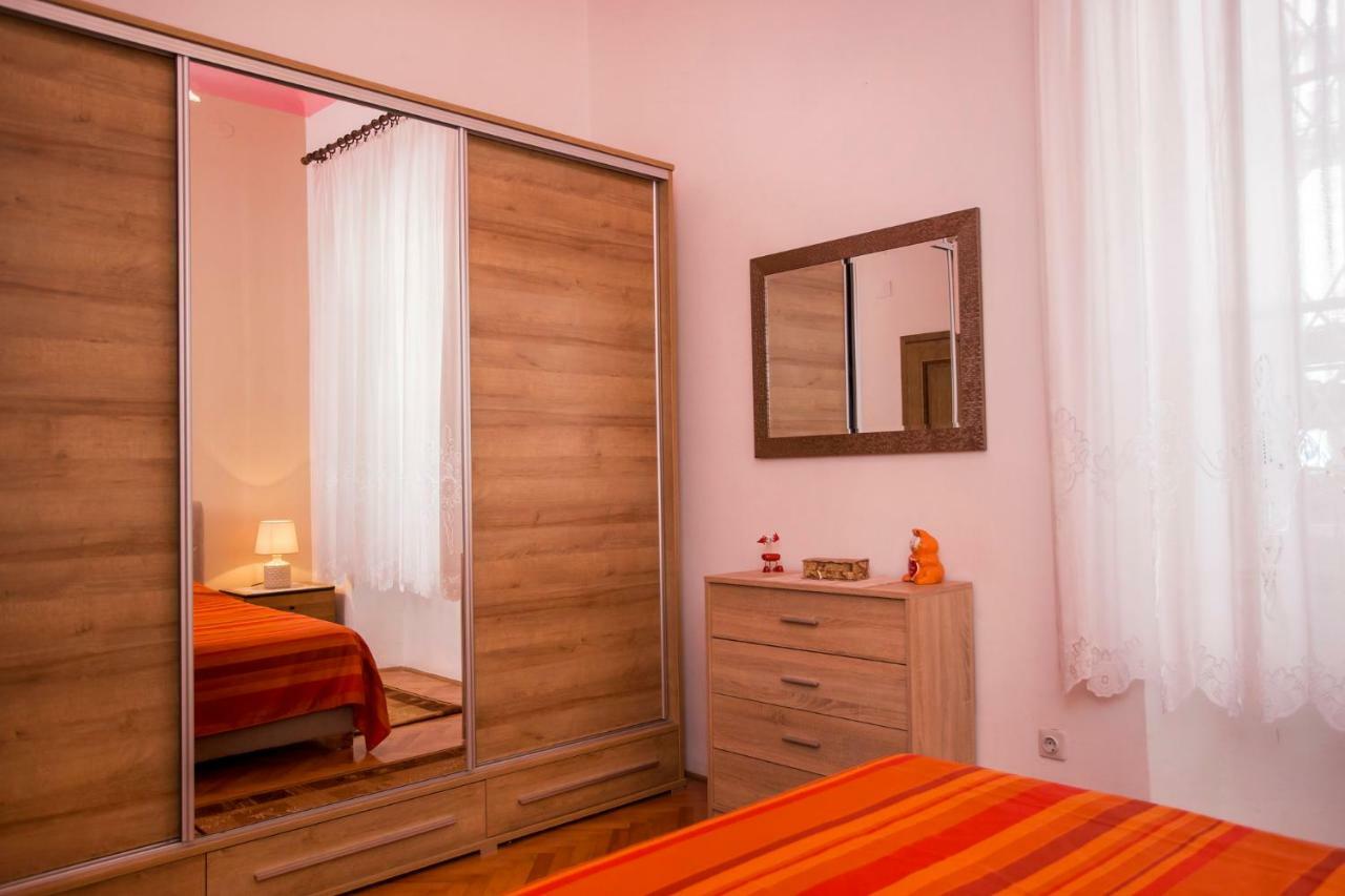 Emanuel Apartman Pula Dış mekan fotoğraf