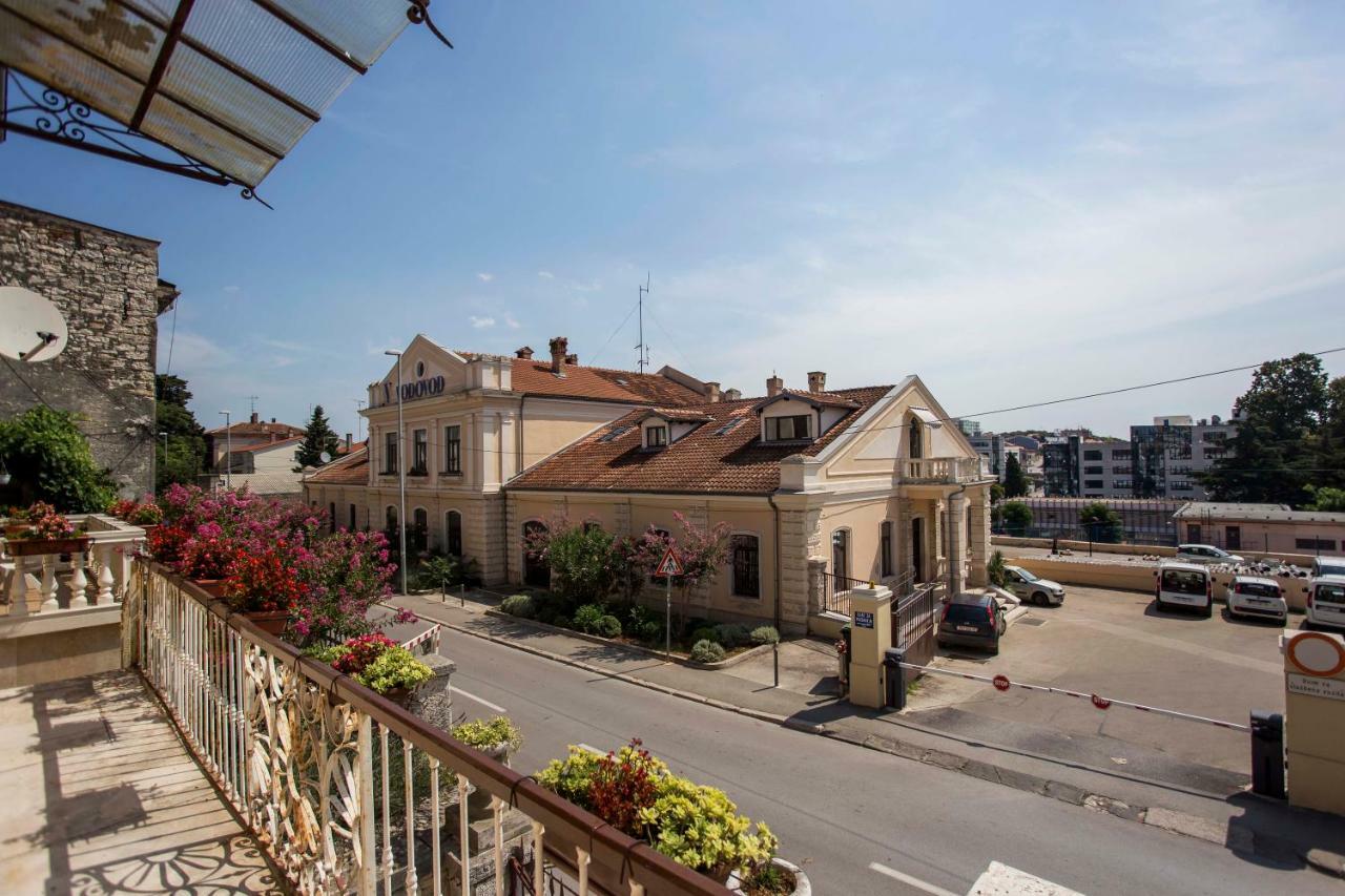 Emanuel Apartman Pula Dış mekan fotoğraf