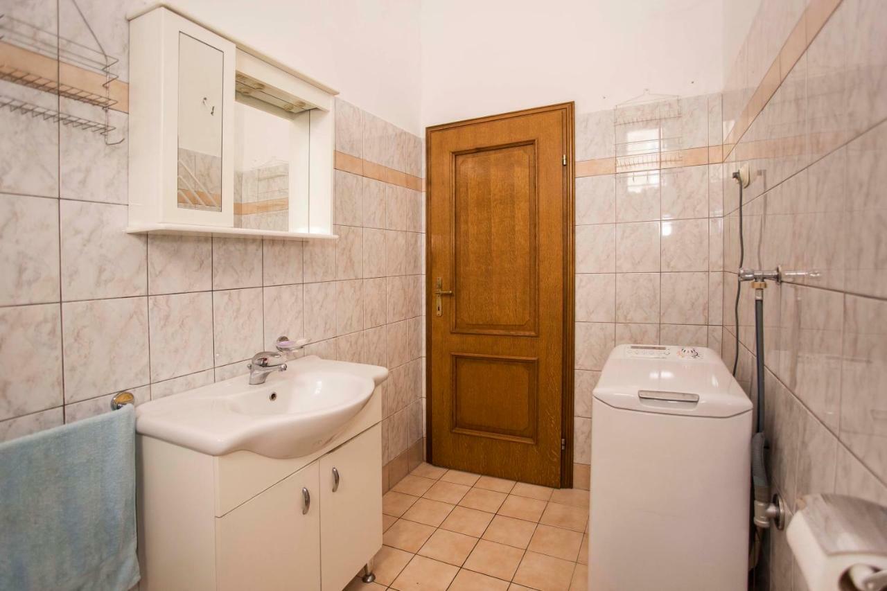 Emanuel Apartman Pula Dış mekan fotoğraf