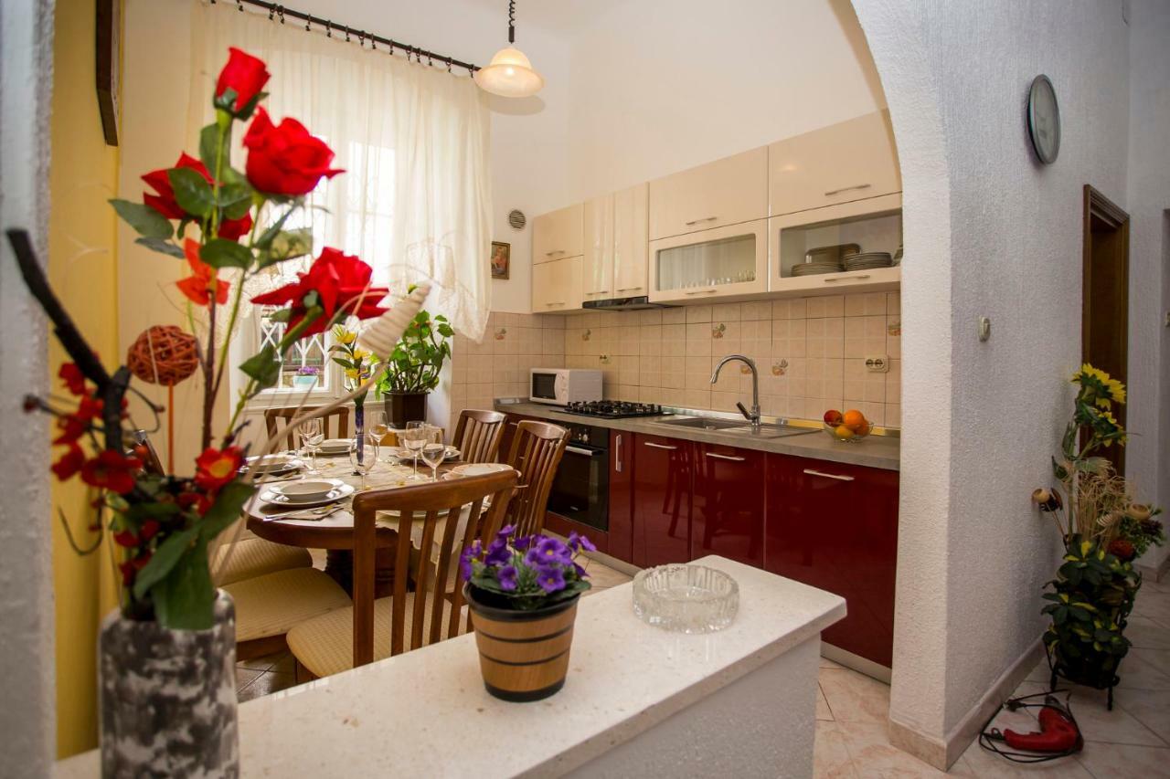 Emanuel Apartman Pula Dış mekan fotoğraf