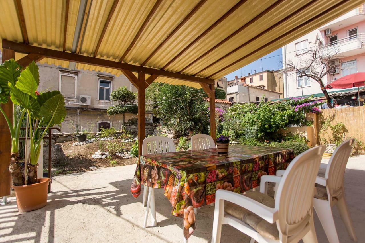 Emanuel Apartman Pula Dış mekan fotoğraf